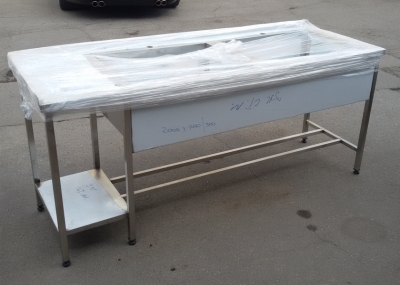 Стол разделочный с мойками